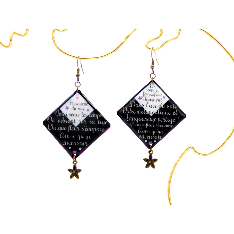 Boucles d'oreilles « Harmonie du soir & Baudelaire » un très joli bijou-poème ! Boucles d'oreilles « Harmonie du soir & Baudelaire » un très joli bijou-poème !